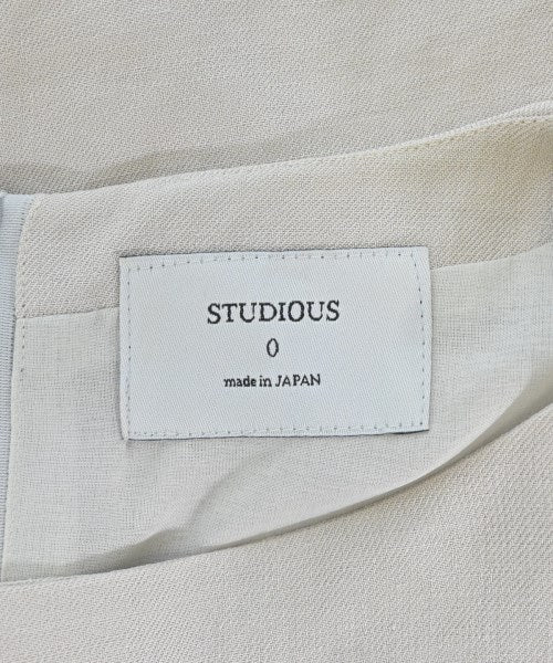 STUDIOUS เสื้อสตรี