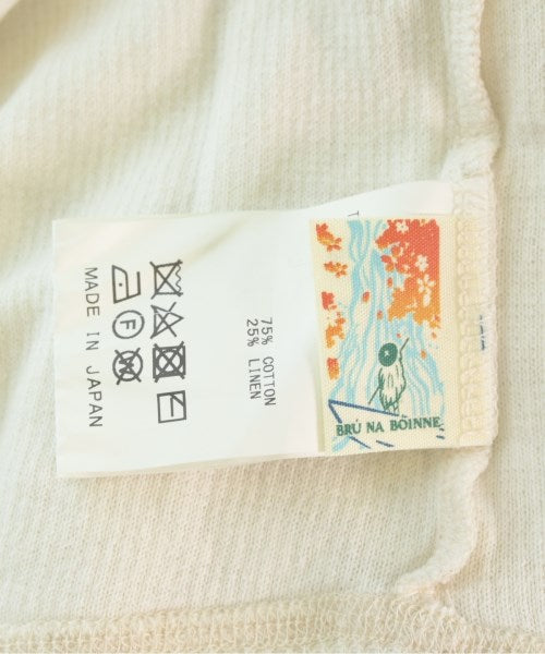 BRU NA BOINNE เสื้อยืด/เสื้อท็อปส์