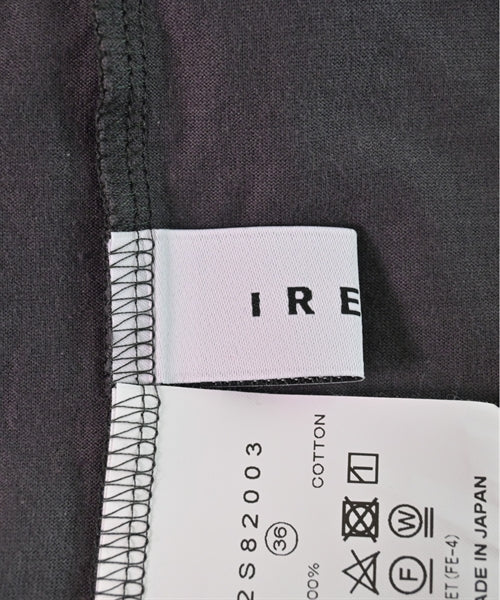 IRENE เสื้อยืด/เสื้อท็อปส์