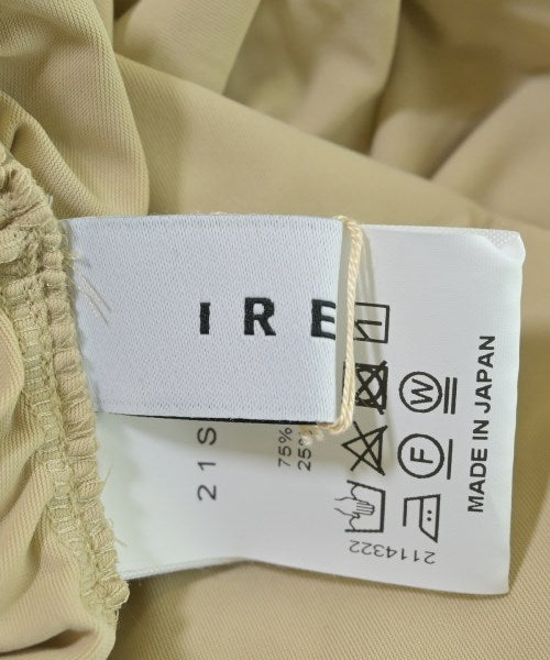 IRENE เสื้อยืด/เสื้อท็อปส์