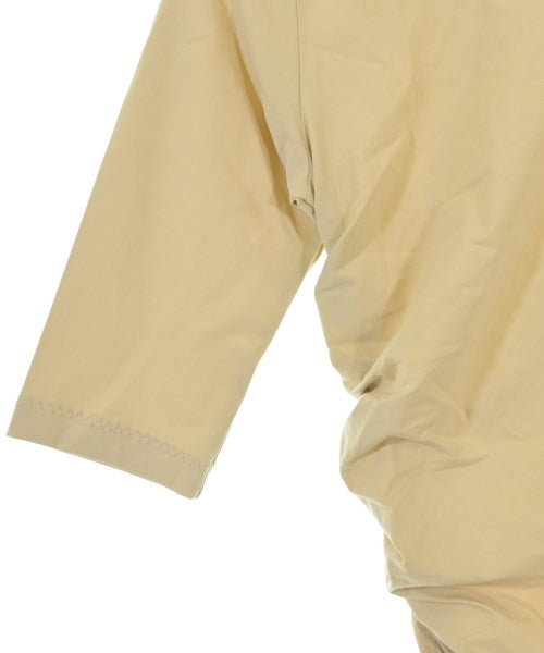 IRENE เสื้อยืด/เสื้อท็อปส์