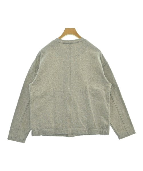 quadro เสื้อสเวตเตอร์