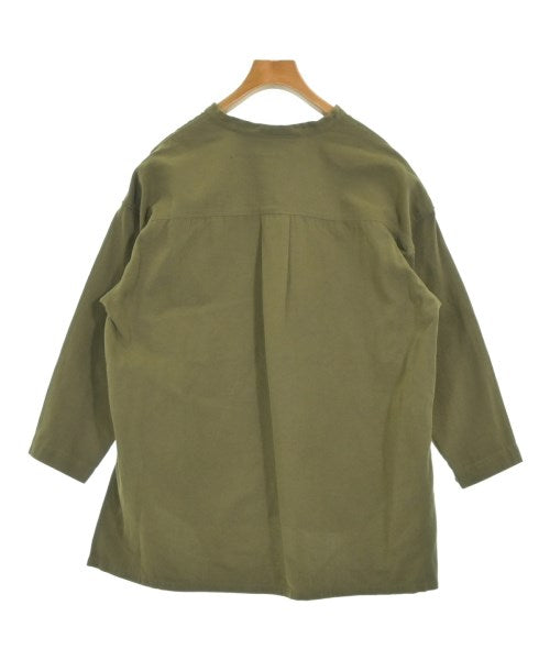 quadro เสื้อลำลอง