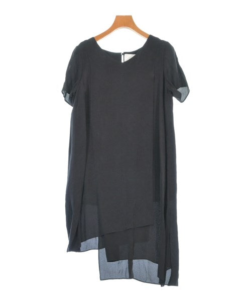 sawa takai ชุดเดรส