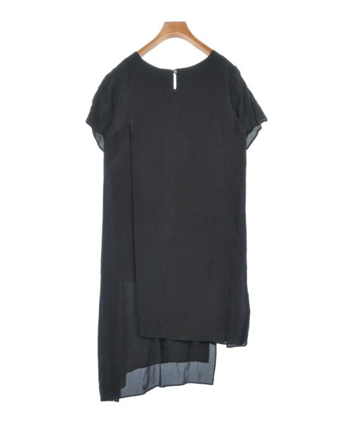 sawa takai ชุดเดรส