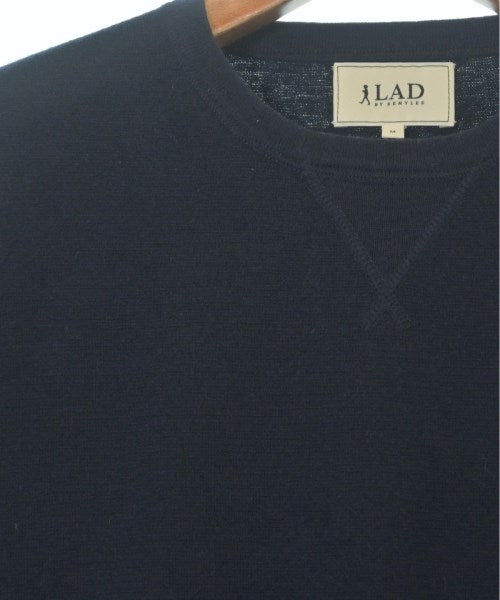 LAD by DEMYLEE เสื้อกันหนาว