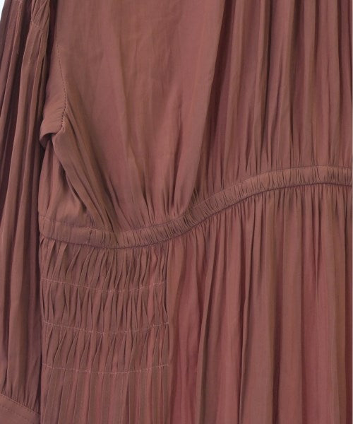 ELENDEEK ชุดเดรส