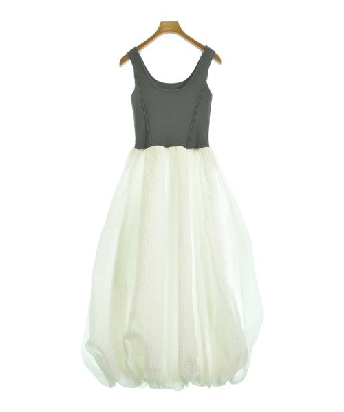 ELENDEEK ชุดเดรส