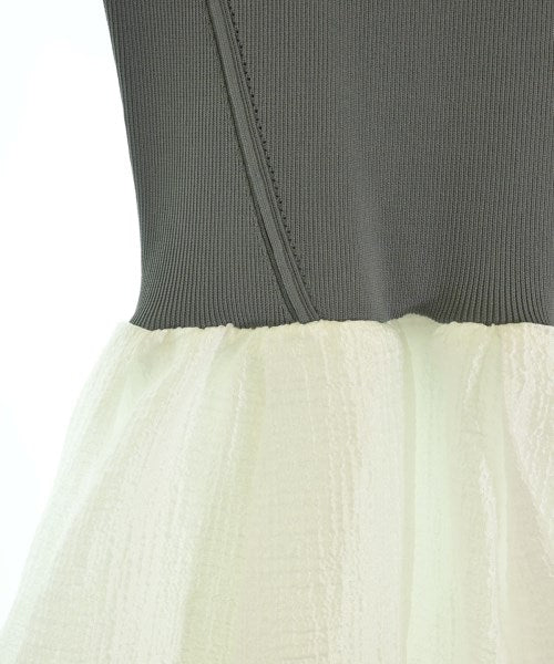 ELENDEEK ชุดเดรส