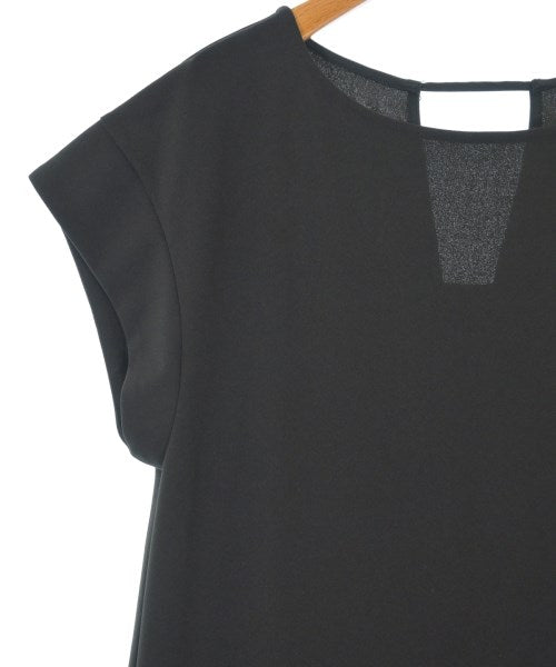 ELENDEEK ชุดเดรส