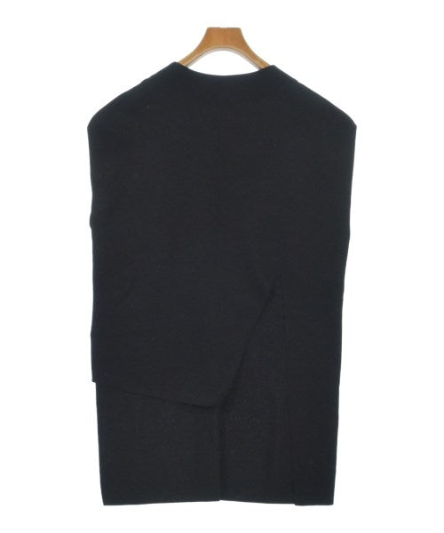 ELENDEEK เสื้อแขนกุด