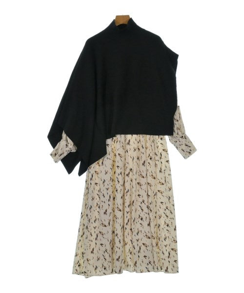 ELENDEEK ชุดเดรส