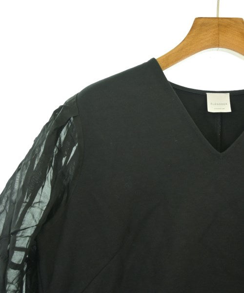 ELENDEEK เสื้อยืด/เสื้อท็อปส์