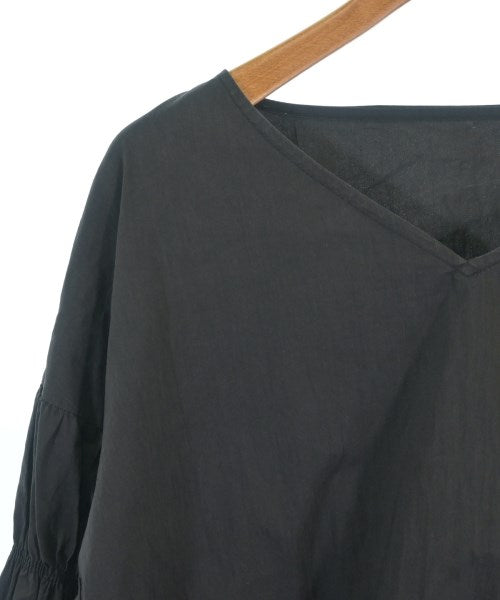 ELENDEEK เสื้อสตรี