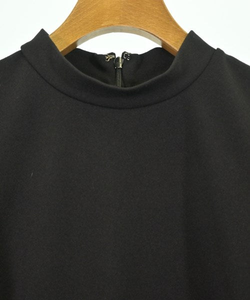 ELENDEEK เสื้อสตรี