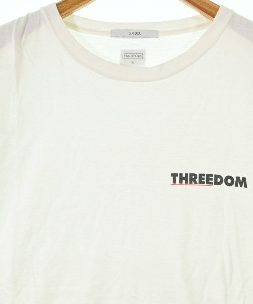 UN3D. เสื้อยืด/เสื้อท็อปส์