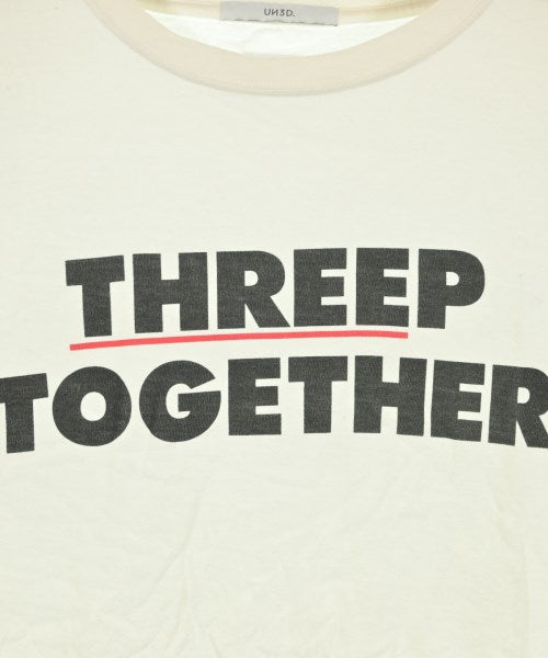 UN3D. เสื้อยืด/เสื้อท็อปส์