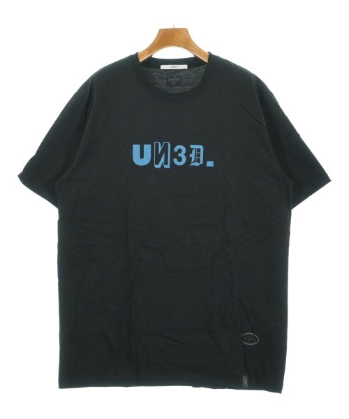 UN3D. เสื้อยืด/เสื้อท็อปส์