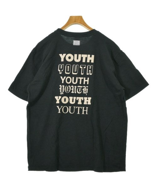 UN3D. เสื้อยืด/เสื้อท็อปส์