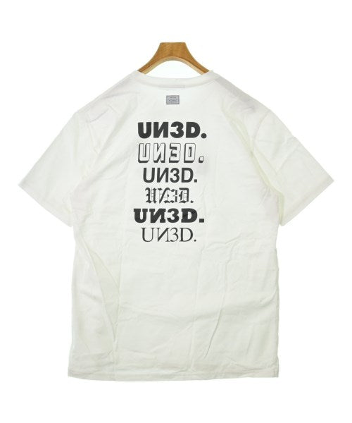 UN3D. เสื้อยืด/เสื้อท็อปส์