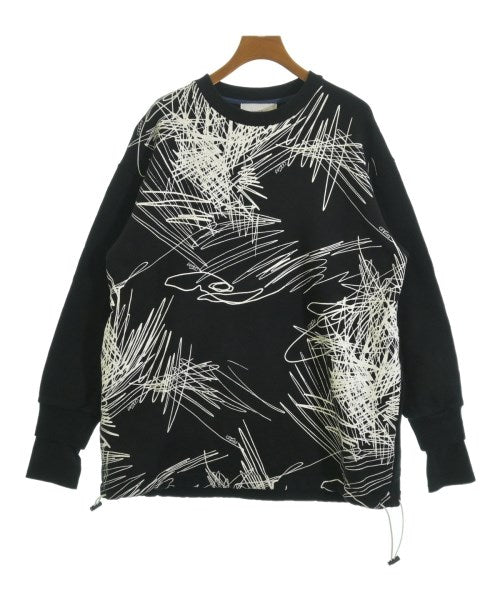 UN3D. เสื้อสเวตเตอร์