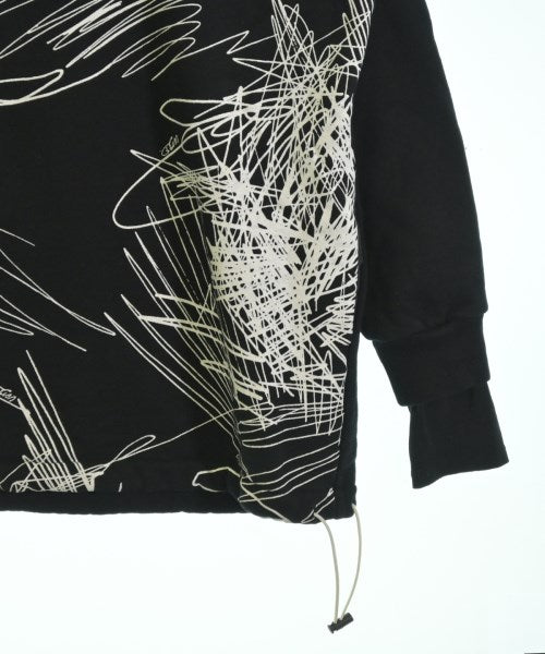 UN3D. เสื้อสเวตเตอร์