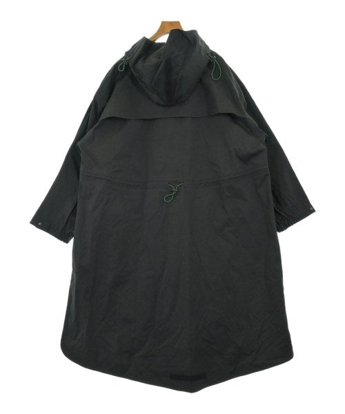 UN3D. เสื้อโค้ท