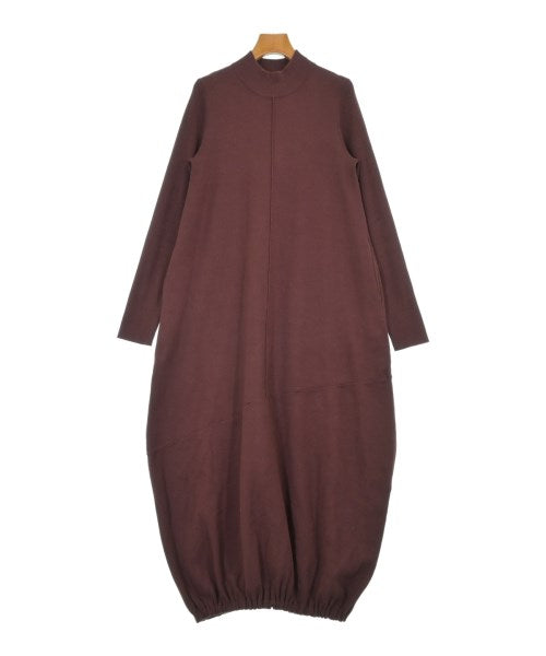 UN3D. ชุดเดรส