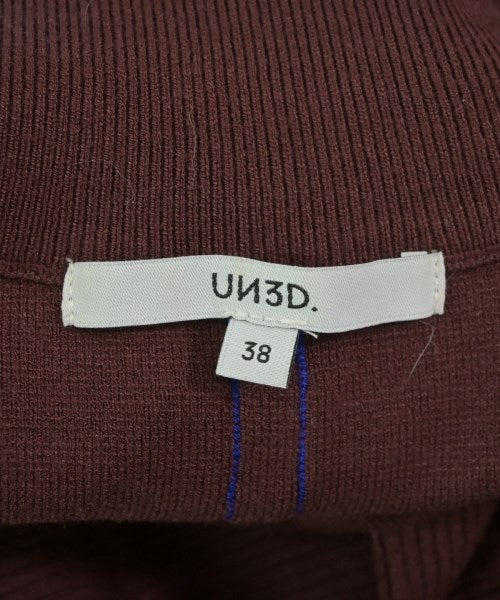 UN3D. ชุดเดรส