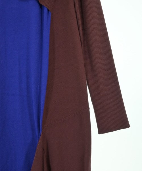 UN3D. ชุดเดรส