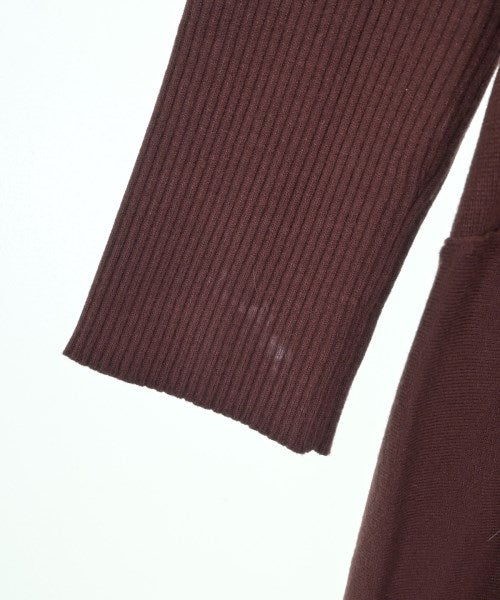 UN3D. ชุดเดรส