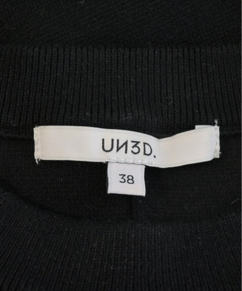 UN3D. ชุดเดรส