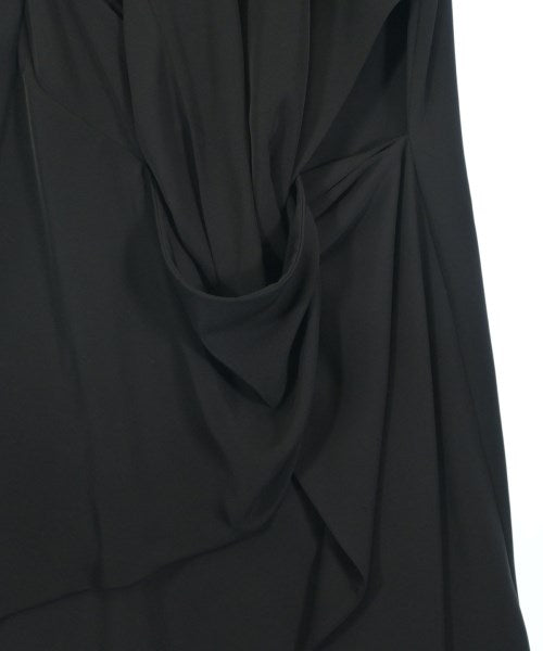 UN3D. เสื้อสตรี