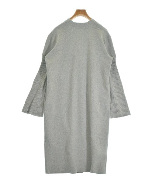 UN3D. เสื้อคาร์ดิแกน