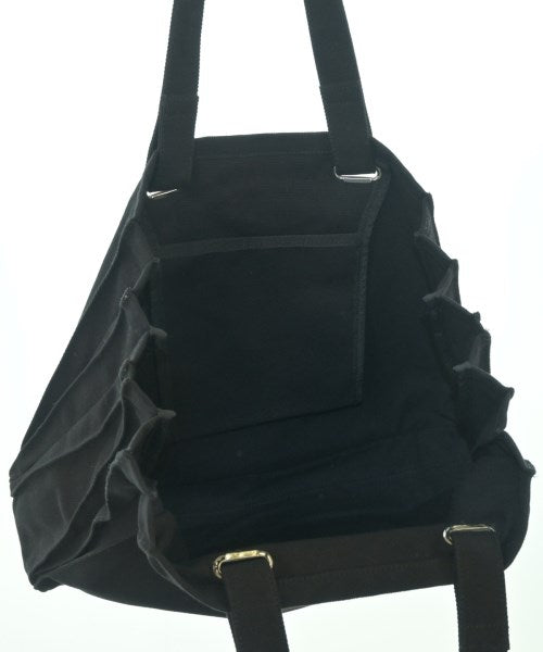 UN3D. กระเป๋าถือขนาดใหญ่