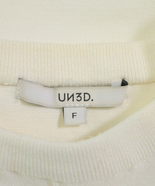 UN3D. เสื้อกันหนาว