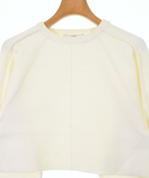 UN3D. เสื้อกันหนาว