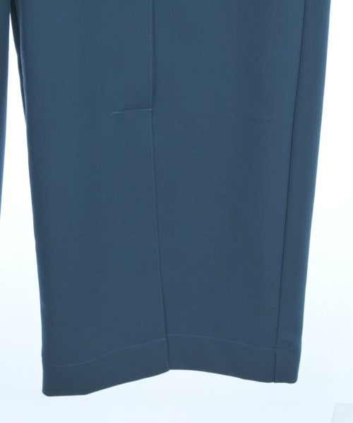 UN3D. ชุดเอี๊ยม/เสื้อคลุมหลวมๆ/จั๊มสูท