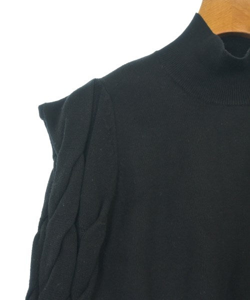 UN3D. เสื้อกันหนาว