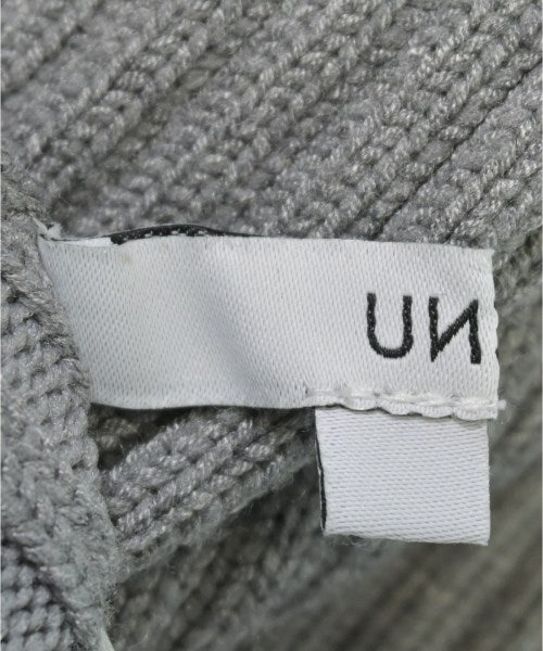 UN3D. ชุดเดรส