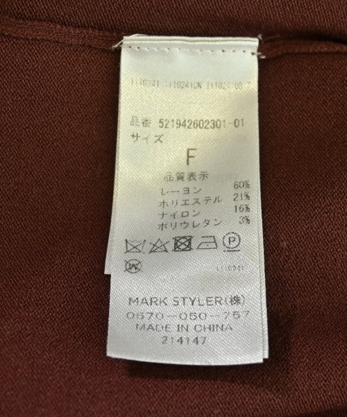 UN3D. เสื้อกันหนาว