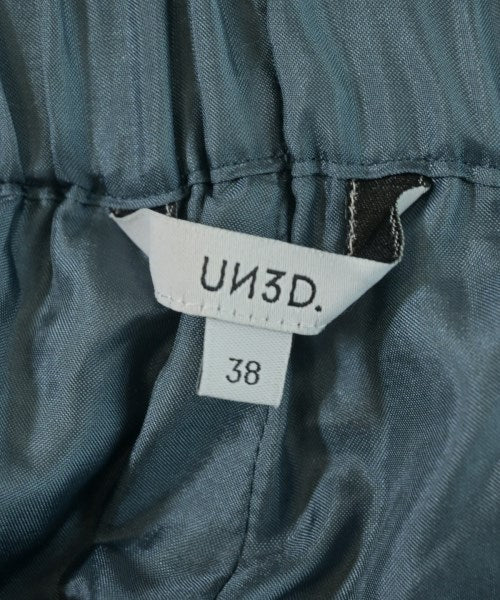 UN3D. กางเกง อื่น