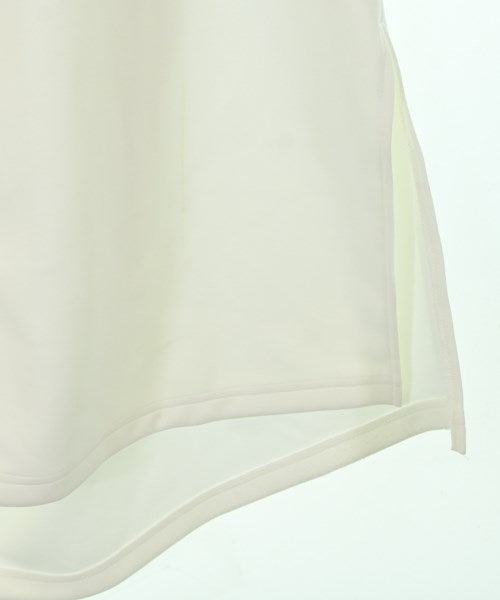 UN3D. ชุดเดรส