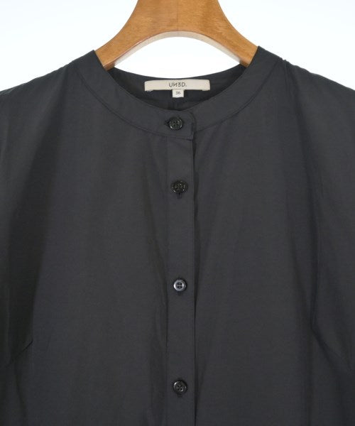 UN3D. ชุดเดรส