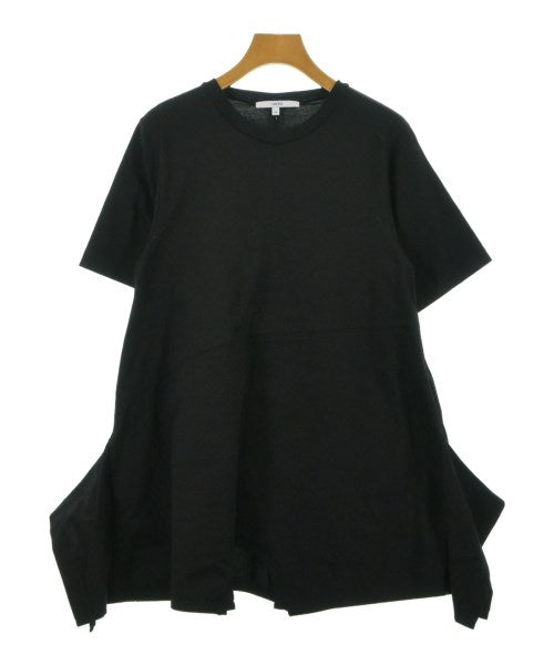 UN3D. เสื้อยืด/เสื้อท็อปส์