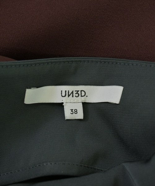 UN3D. ชุดเดรส