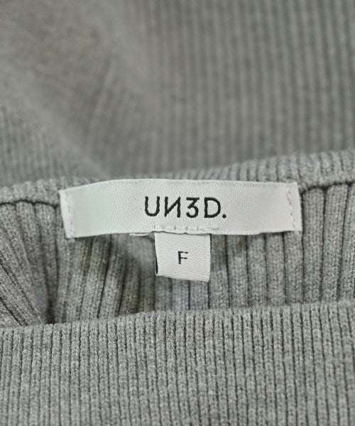 UN3D. เสื้อกั๊ก