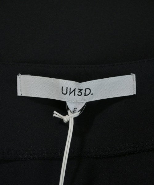 UN3D. เสื้อลำลอง