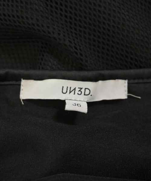 UN3D. ชุดเดรส