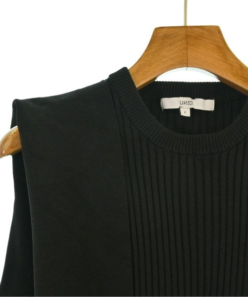 UN3D. เสื้อกันหนาว
